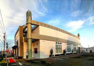 17_AMJ Japan_BaitulAhad Mosque_Coversion